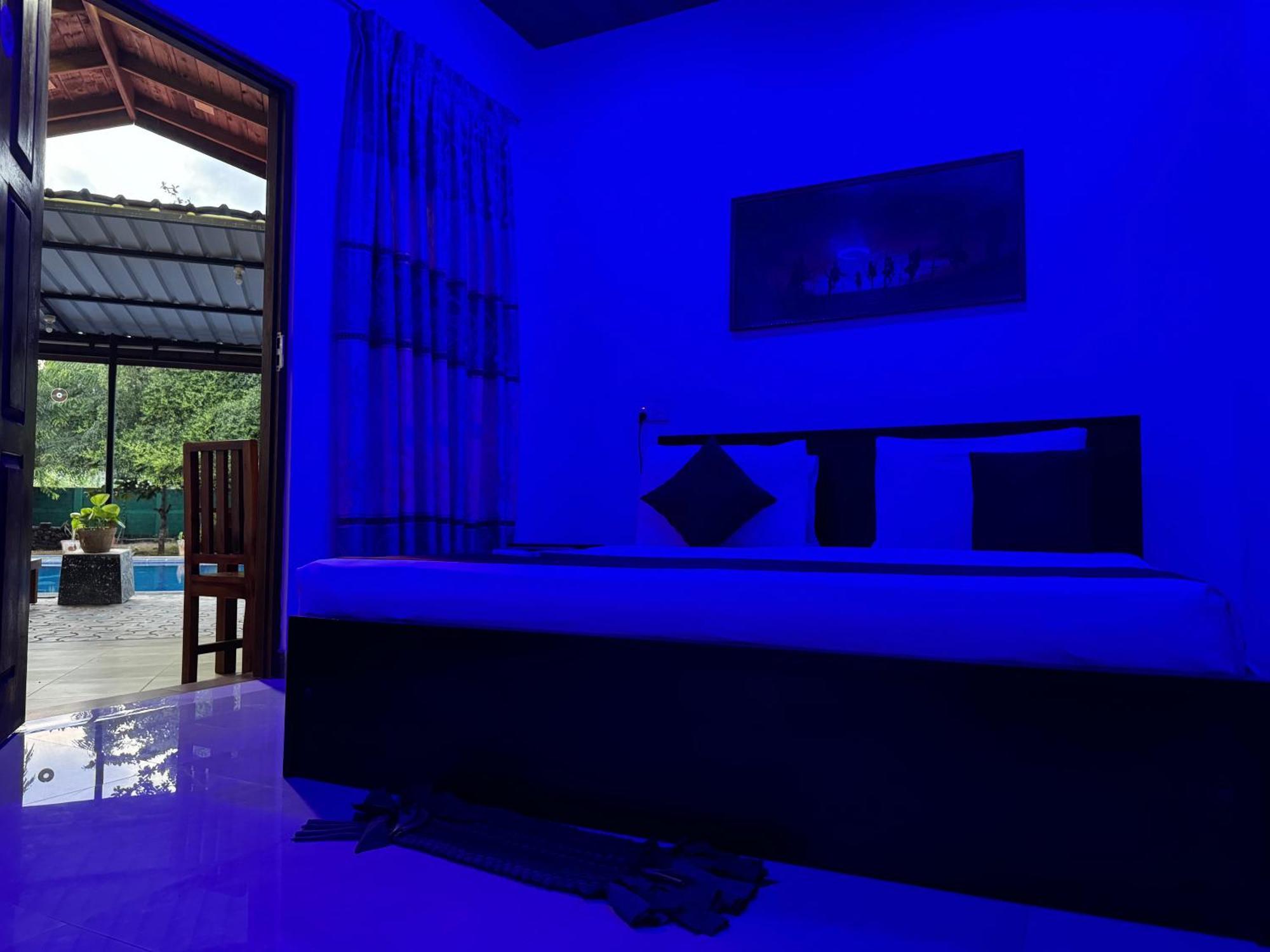 Paris Garden Resort Trincomalee Ngoại thất bức ảnh
