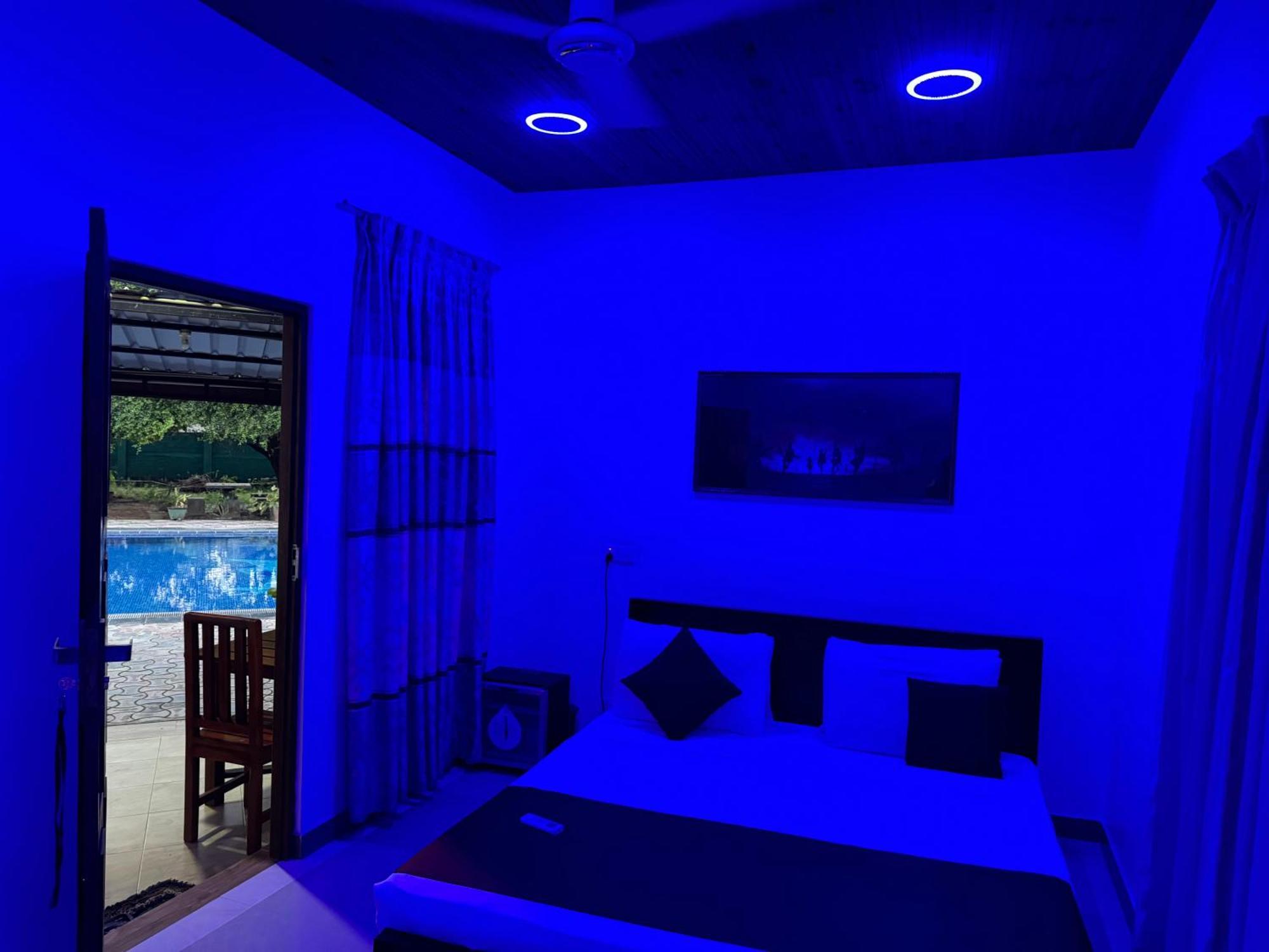 Paris Garden Resort Trincomalee Ngoại thất bức ảnh
